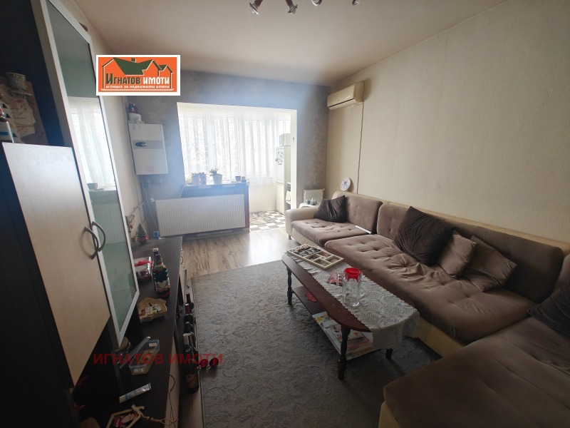 Продава 2-СТАЕН в град Пазарджик, Младост - 70 кв.м / 75 000 € » 146 687.25 лв., ИГНАТОВ ИМОТИ