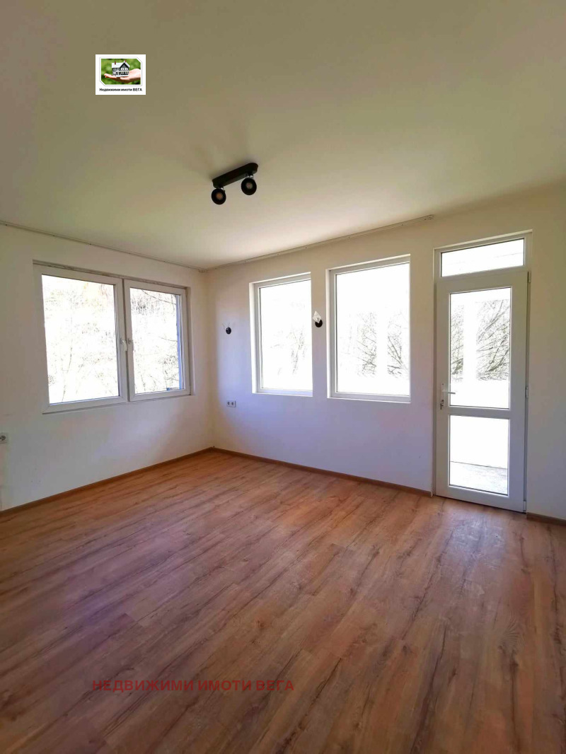 Продава 4-СТАЕН в град Велико Търново, Стара част - 90 кв.м / 99 800 € » 195 191.83 лв., НЕДВИЖИМИ ИМОТИ ВЕГА