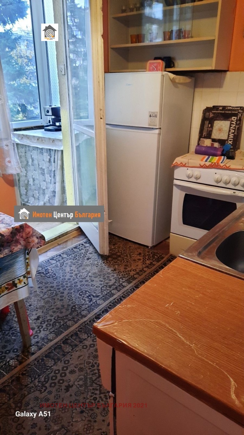 Продава 2-СТАЕН, гр. София, Красно село, снимка 2 - Апартаменти - 53593822