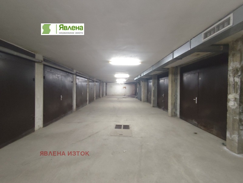 Na sprzedaż  Garaż Sofia , Zona B-19 , 20 mkw | 83831476 - obraz [5]