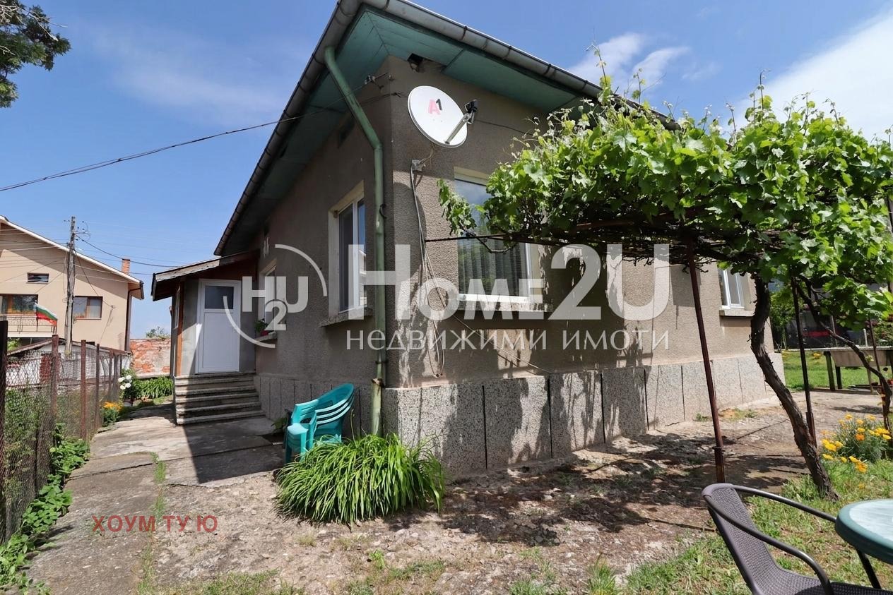 Продава КЪЩА, с. Голяновци, област София област, снимка 2 - Къщи - 55834792