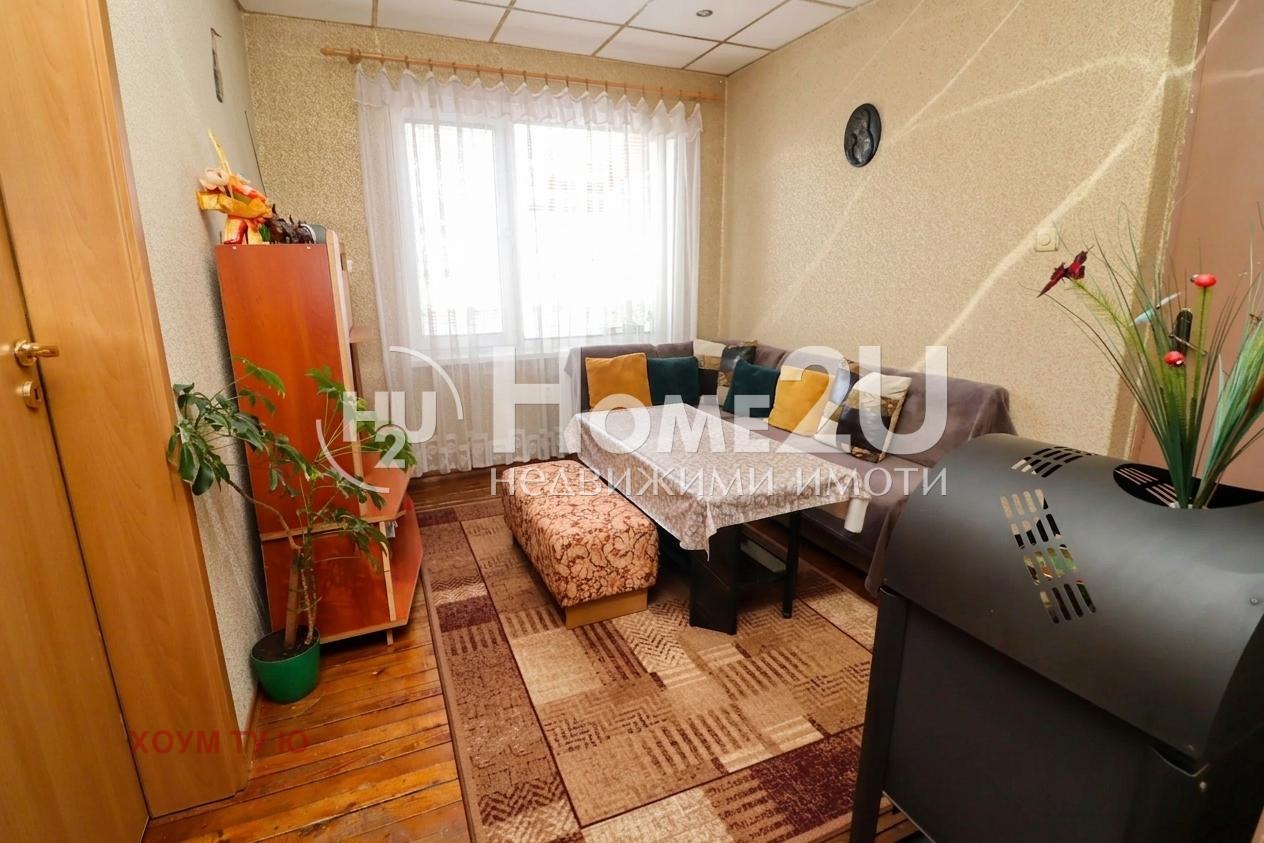 Продава КЪЩА, с. Голяновци, област София област, снимка 11 - Къщи - 55834792