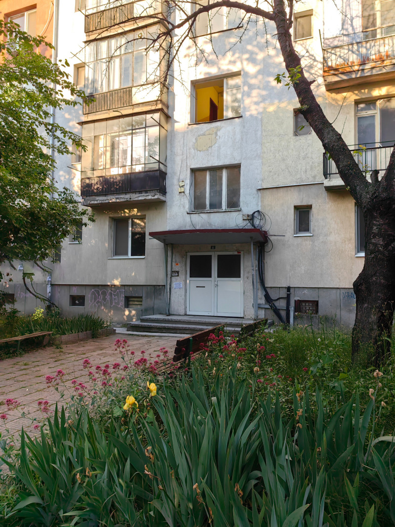 En venta  1 dormitorio Plovdiv , Jristo Smirnenski , 65 metros cuadrados | 99037280 - imagen [9]