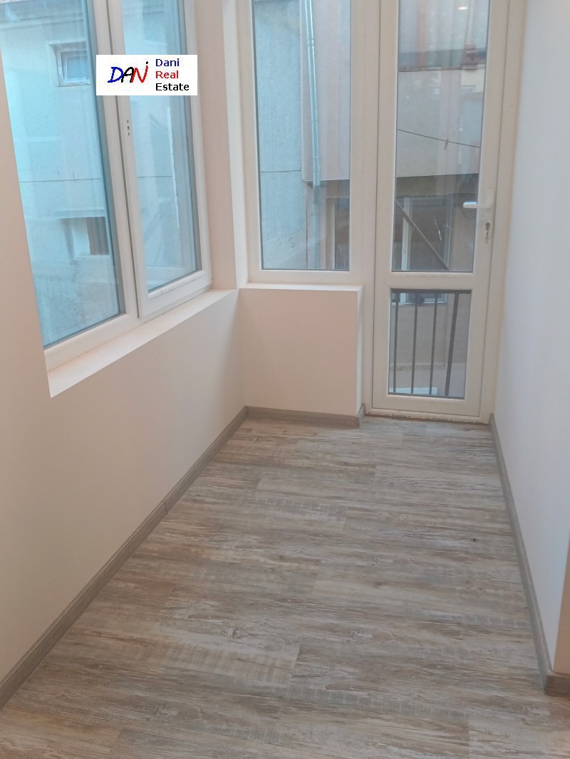 Продава  2-стаен град Варна , Център , 88 кв.м | 81622383 - изображение [9]