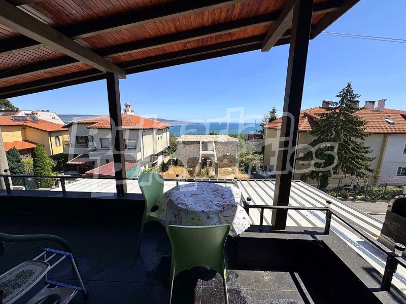 Eladó  Ház Varna , Galata , 280 négyzetméter | 96552973