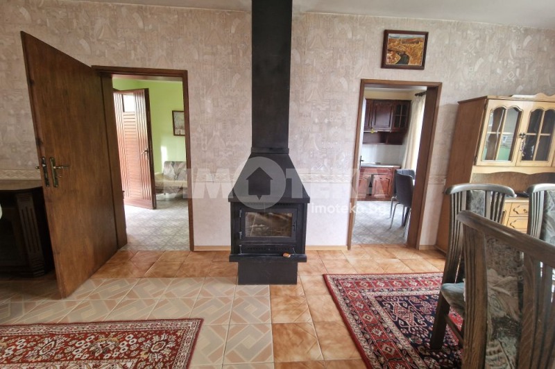 Продава КЪЩА, гр. София, с. Лозен, снимка 5 - Къщи - 52438638