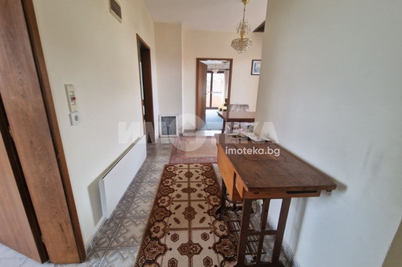 Продава КЪЩА, гр. София, с. Лозен, снимка 9 - Къщи - 52438638