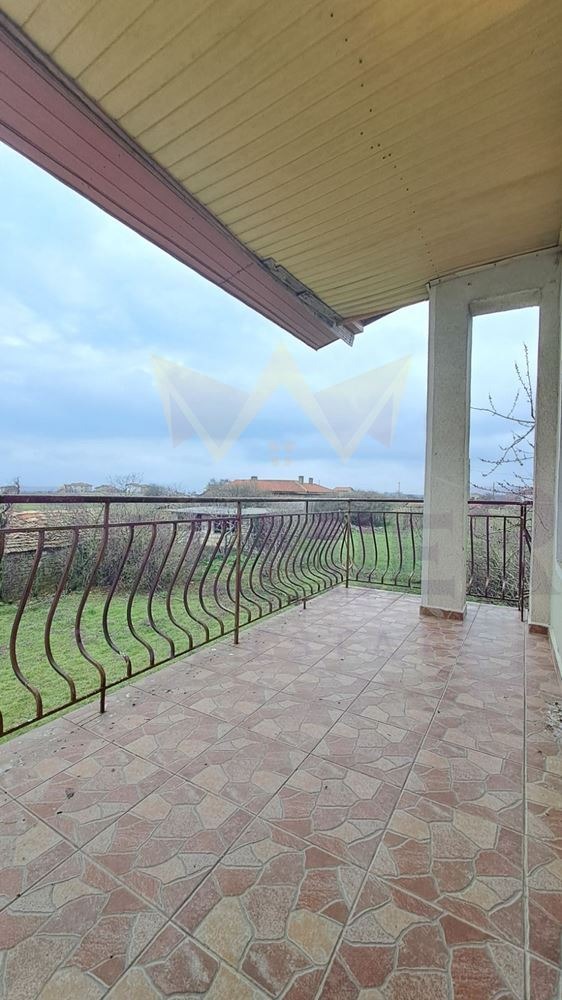 Продава КЪЩА, с. Божурец, област Добрич, снимка 12 - Къщи - 54026464