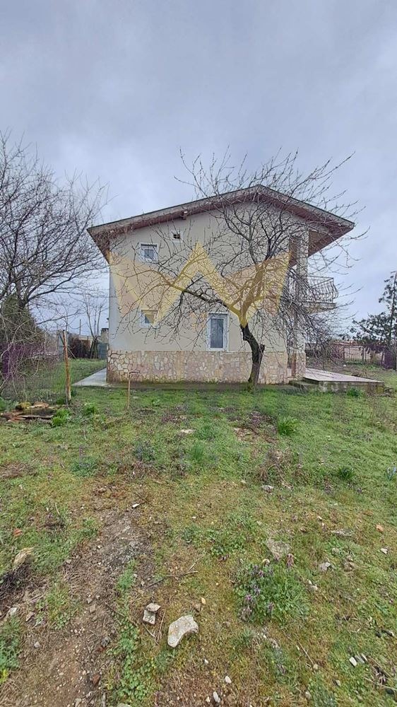 Продава КЪЩА, с. Божурец, област Добрич, снимка 2 - Къщи - 54026464