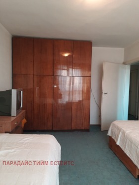 2 slaapkamers Gotse Deltsjev, Sofia 4