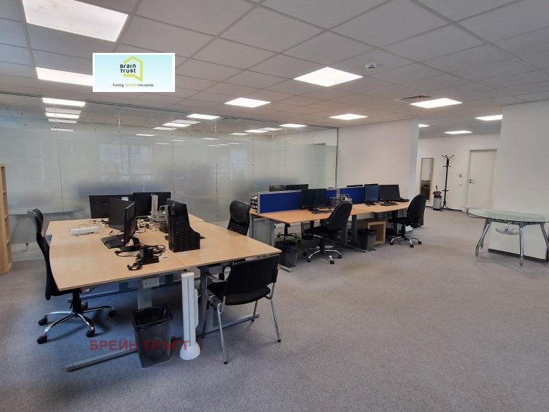 Na sprzedaż  Biuro Sofia , Centar , 459 mkw | 61934117 - obraz [4]