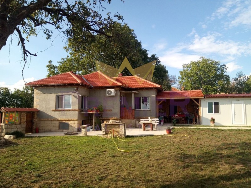 Продава КЪЩА, град София, Кремиковци • 224300 € • 46766385 — Holmes.bg