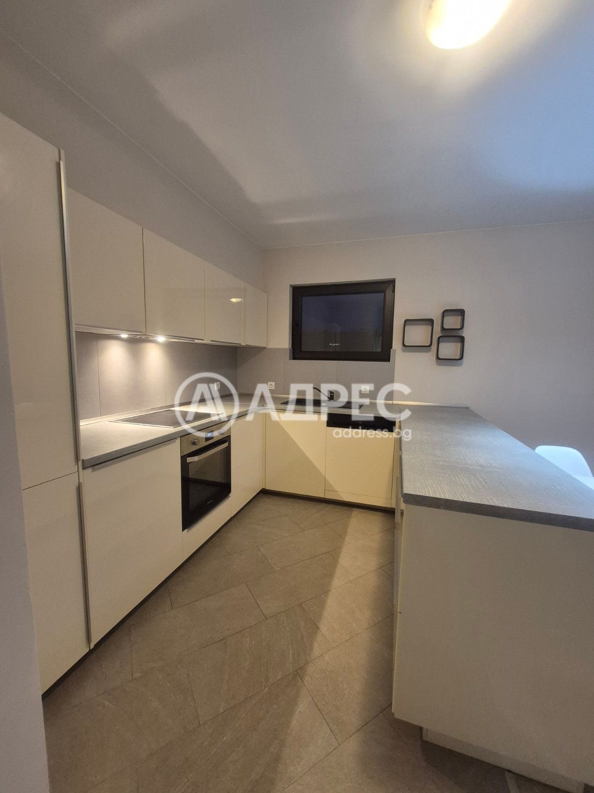 Продава 3-СТАЕН, гр. Карлово, област Пловдив, снимка 2 - Апартаменти - 53765286