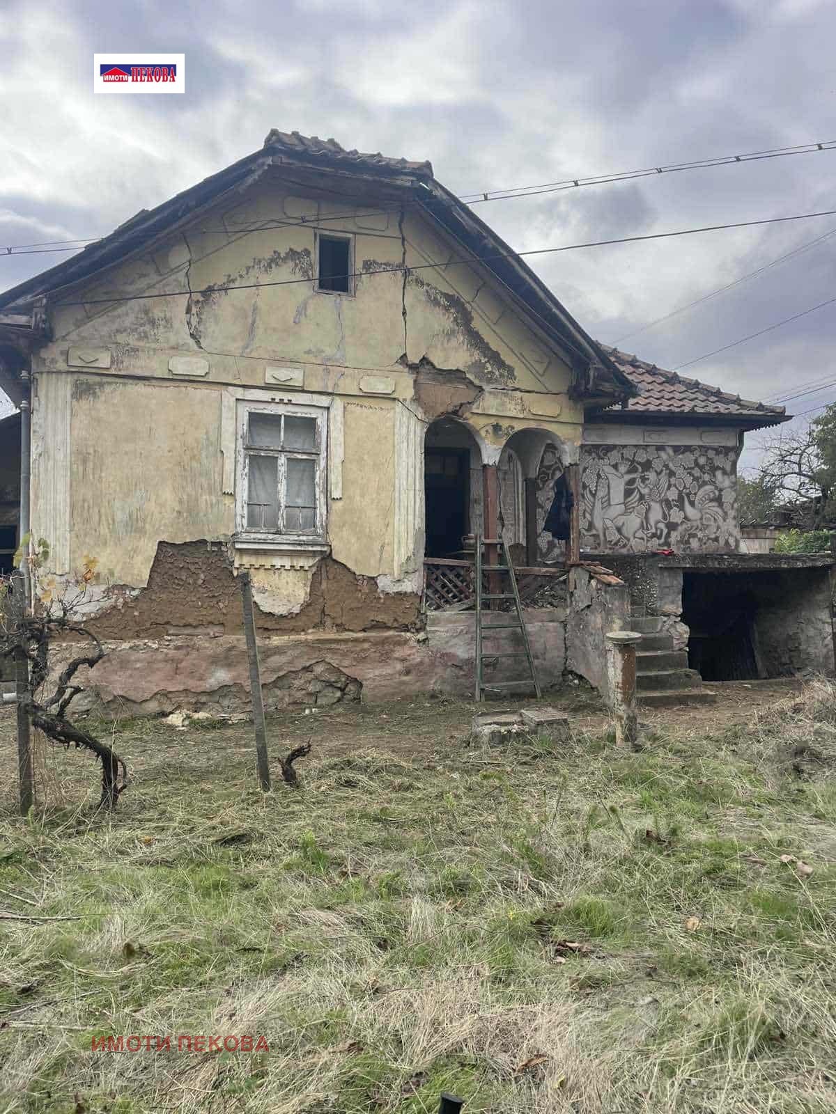 Продава КЪЩА, с. Ново село, област Видин, снимка 2 - Къщи - 52388439