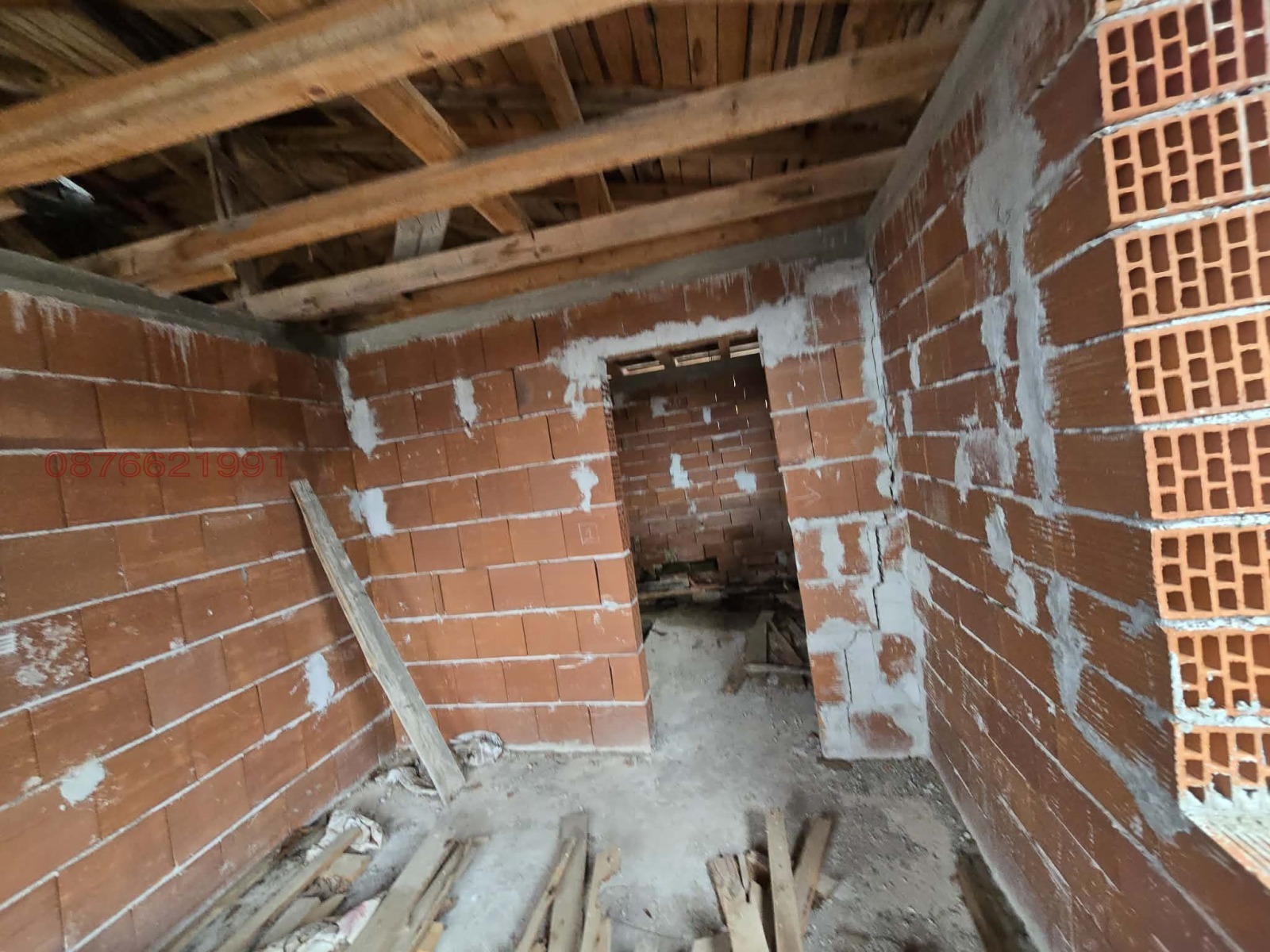 Продава КЪЩА, с. Зорница, област Смолян