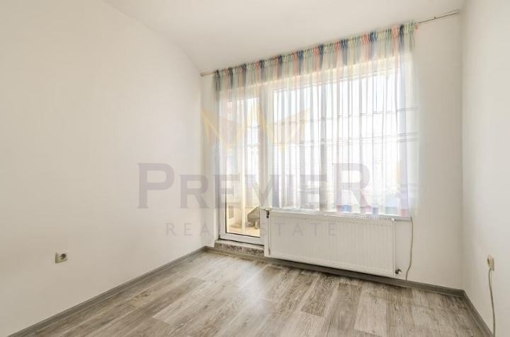 Продается  1 спальня Варна , Трошево , 66 кв.м | 22351552 - изображение [2]