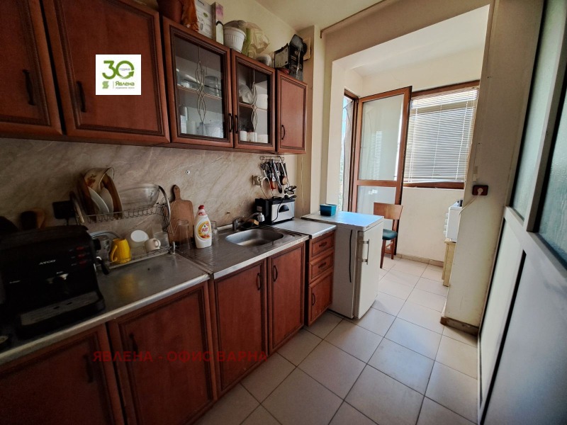 Продава 2-СТАЕН, гр. Варна, Възраждане 1, снимка 3 - Апартаменти - 52440581