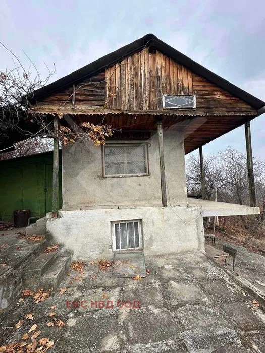 Продава КЪЩА, област Пловдив, гр. Перущица • 33000 € / 64542.39 лв. • 22669017 1