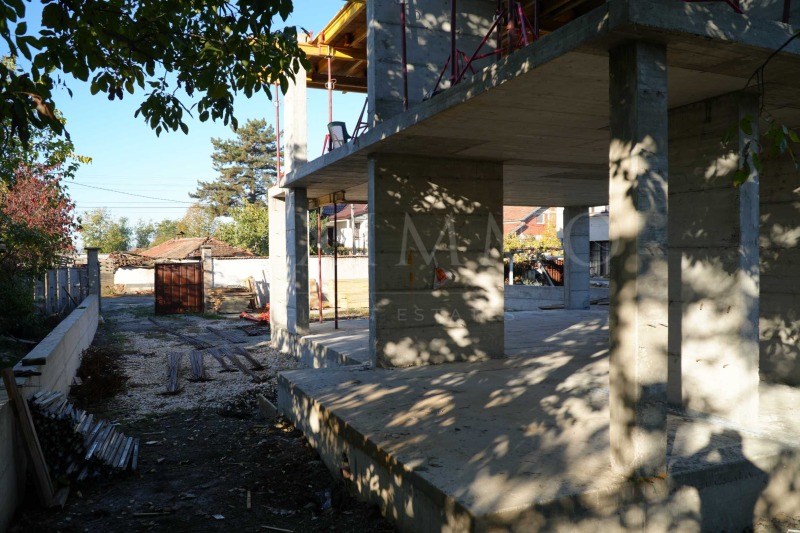 Продава КЪЩА, с. Рогош, област Пловдив, снимка 12 - Къщи - 52387061