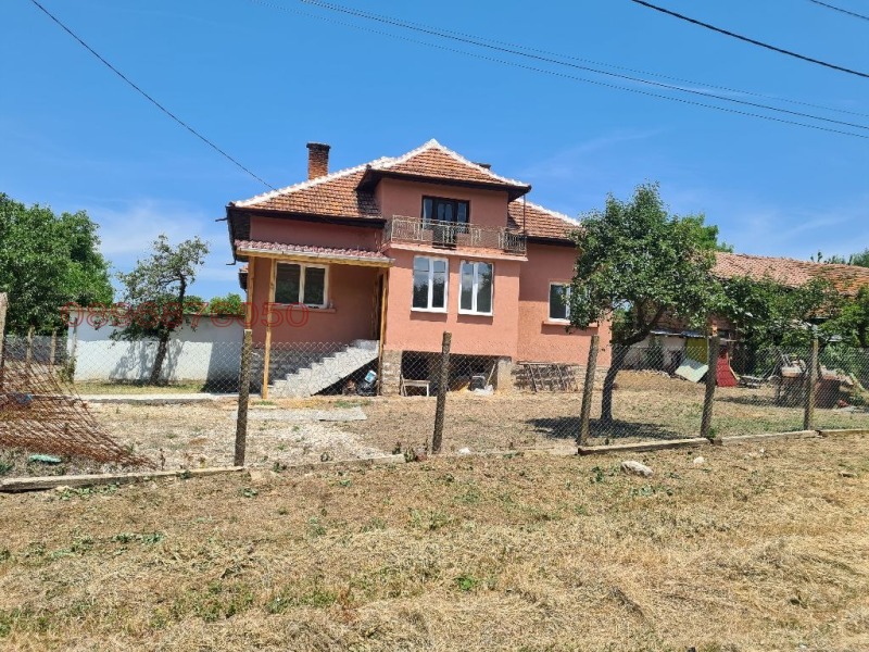 Продава КЪЩА, с. Чирен, област Враца, снимка 2 - Къщи - 52809734