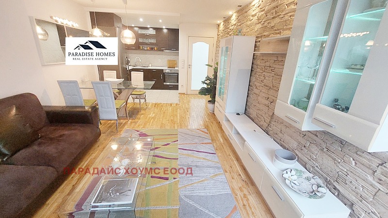 Продава 3-СТАЕН, гр. София, Изток, снимка 2 - Апартаменти - 52562670