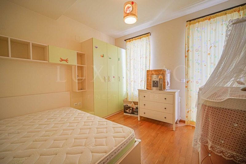 For Sale  3 bedroom Sofia , Krastova vada , 193 sq.m | 21287564 - image [11]