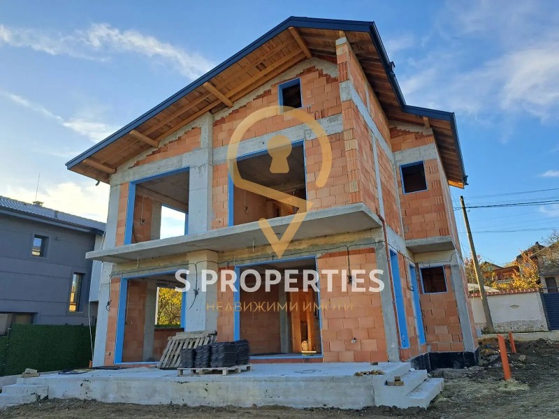 Продава КЪЩА, град Варна, м-т Добрева чешма • 378000 € / 739303.74 лв. • 86084221 1