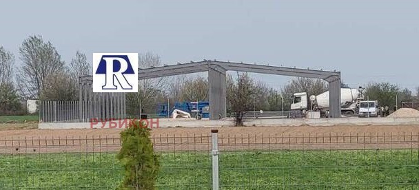 Na prodej  Úložný prostor Plovdiv , Industrialna zona - Sever , 308 m2 | 51565444