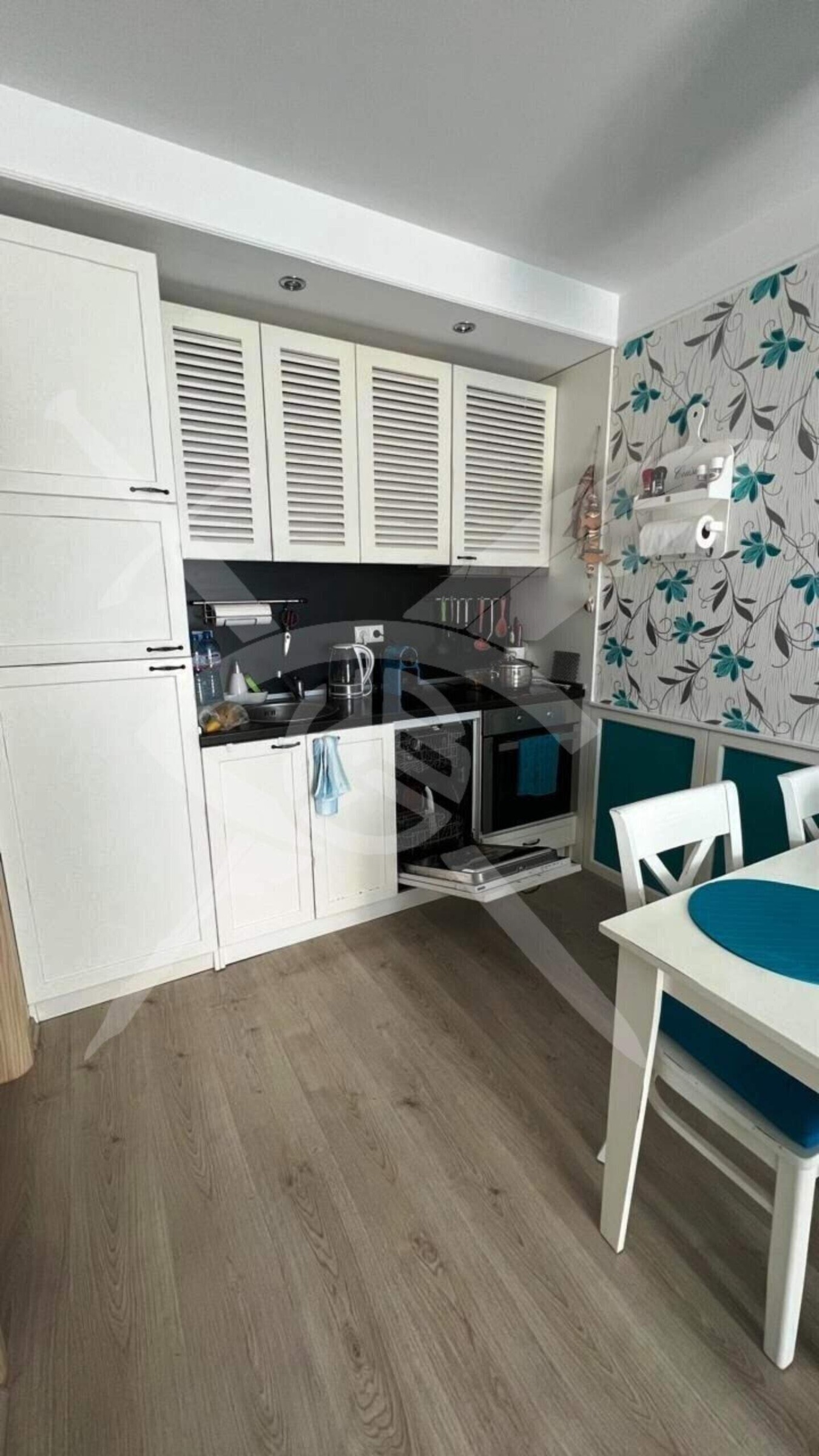 Продава 3-СТАЕН, к.к. Слънчев бряг, област Бургас, снимка 2 - Апартаменти - 53611171