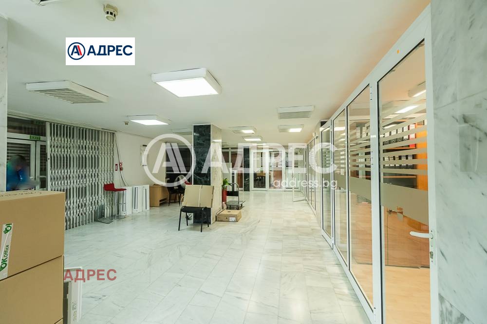 Продава ПРОМ. ПОМЕЩЕНИЕ, гр. Варна, ЖП Гара, снимка 6 - Производствени сгради - 55665136