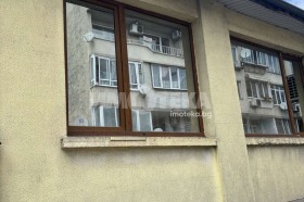 Ház Kolhozen pazar, Varna
