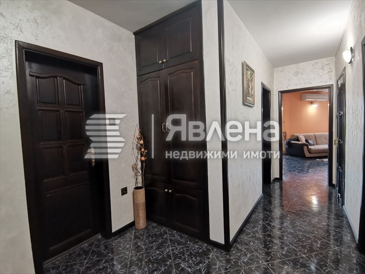 Продава 3-СТАЕН, гр. Пловдив, Младежки Хълм, снимка 10 - Aпартаменти - 47671058