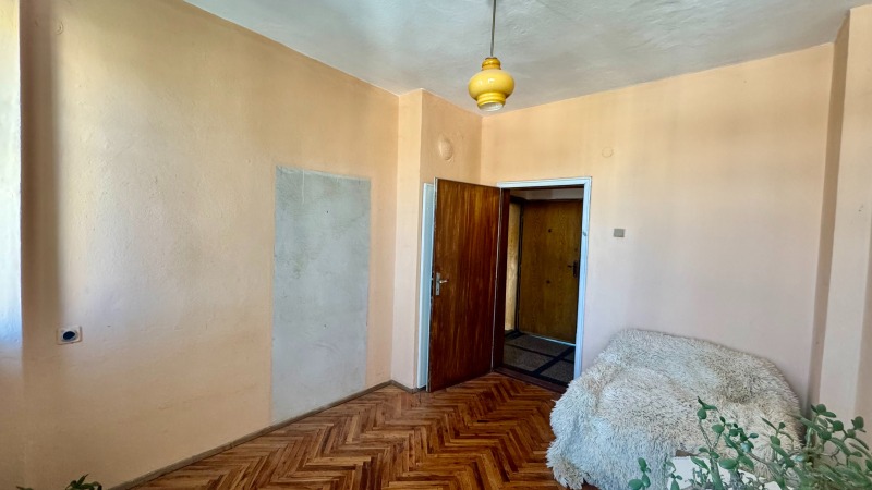 Продава  3-стаен град Добрич , Център , 102 кв.м | 24102476 - изображение [6]