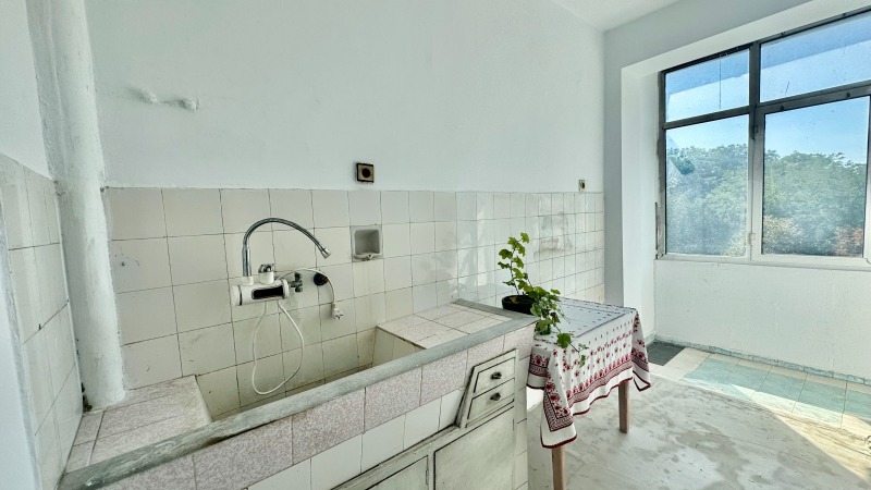 Продава  3-стаен град Добрич , Център , 102 кв.м | 24102476 - изображение [10]