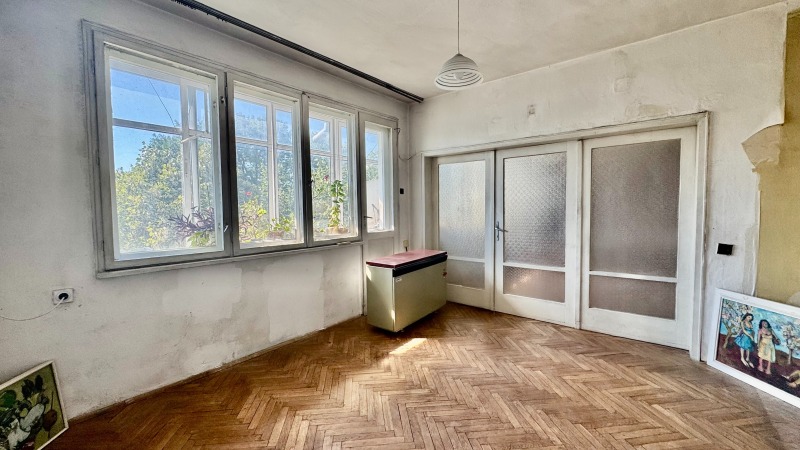Продава  3-стаен град Добрич , Център , 102 кв.м | 24102476 - изображение [3]