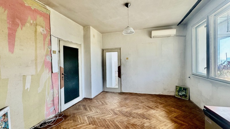 Продава  3-стаен град Добрич , Център , 102 кв.м | 24102476 - изображение [4]