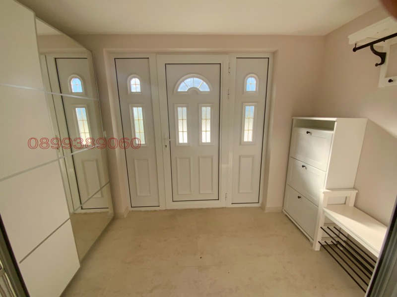 Продава КЪЩА, гр. Добрич, в.з. Лозята, снимка 2 - Къщи - 53421918