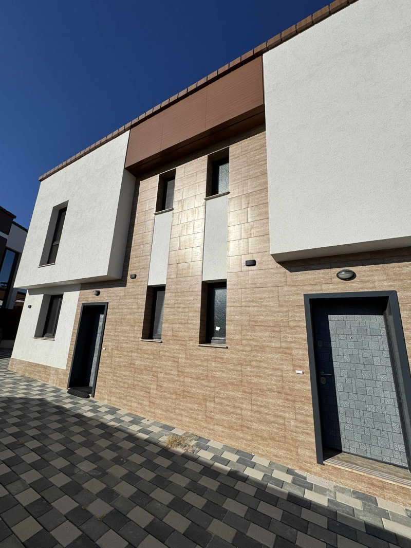 Продава  Къща област Пловдив , с. Марково , 148 кв.м | 80310102 - изображение [2]