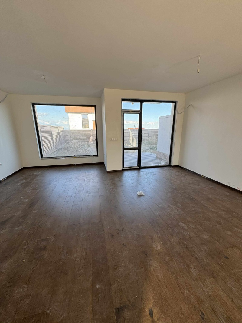Продава  Къща област Пловдив , с. Марково , 148 кв.м | 80310102 - изображение [3]