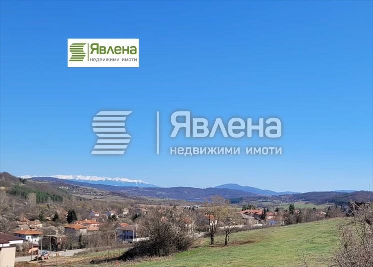 Eladó  Cselekmény régió Pernik , Kovacsevci , 1389 négyzetméter | 61790019