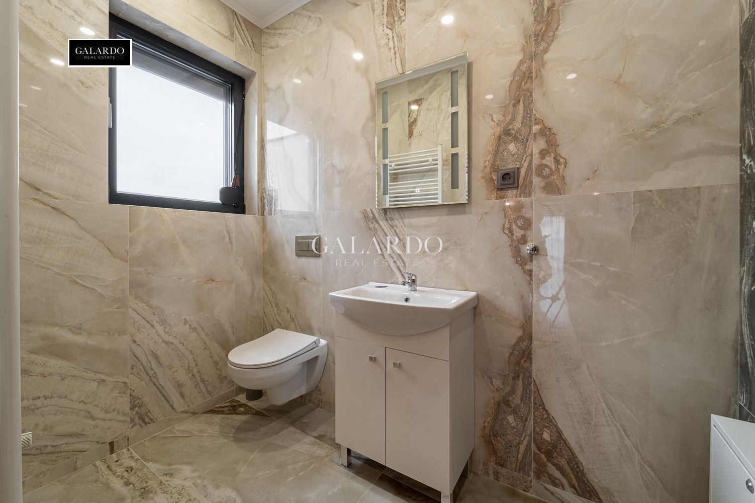Продава КЪЩА, гр. София, Малинова долина, снимка 14 - Къщи - 56522742