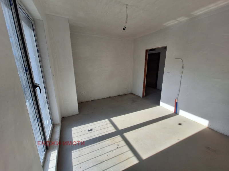 Продава 2-СТАЕН, гр. София, Оборище