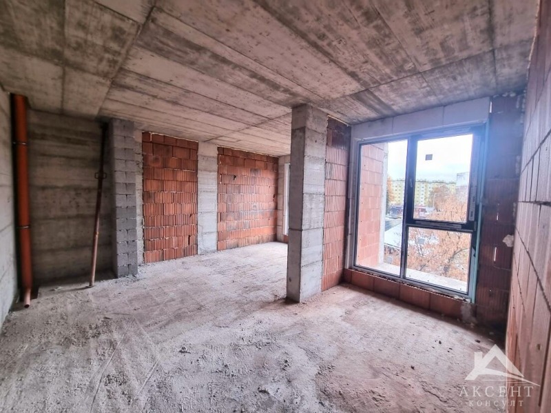 Продава 2-СТАЕН, гр. Перник, Изток, снимка 3 - Апартаменти - 52739712