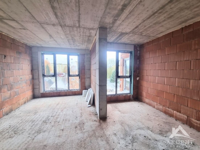 Продава 2-СТАЕН, гр. Перник, Изток, снимка 4 - Апартаменти - 52739712