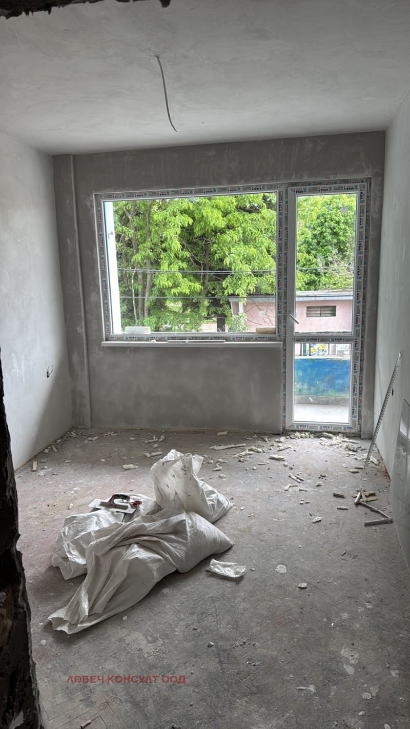 Na prodej  2 ložnice Loveč , Širok centar , 90 m2 | 87645538 - obraz [4]