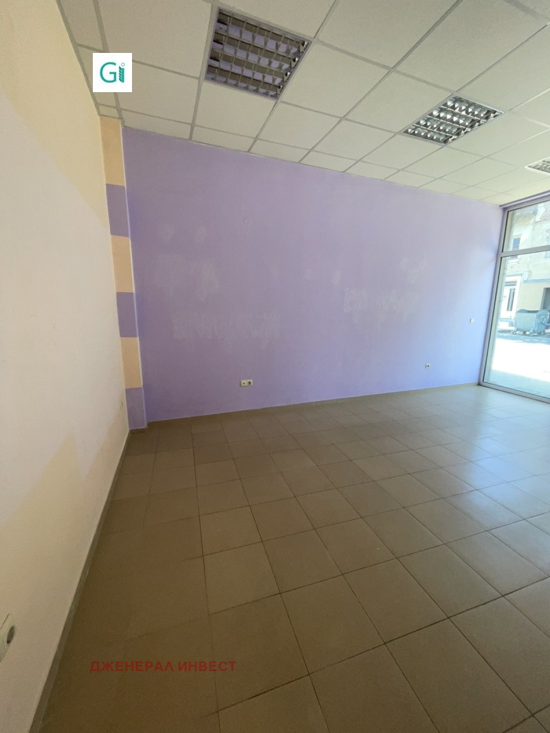 Na prodej  Prodejna Blagoevgrad , Idealen centar , 71 m2 | 50111551 - obraz [2]