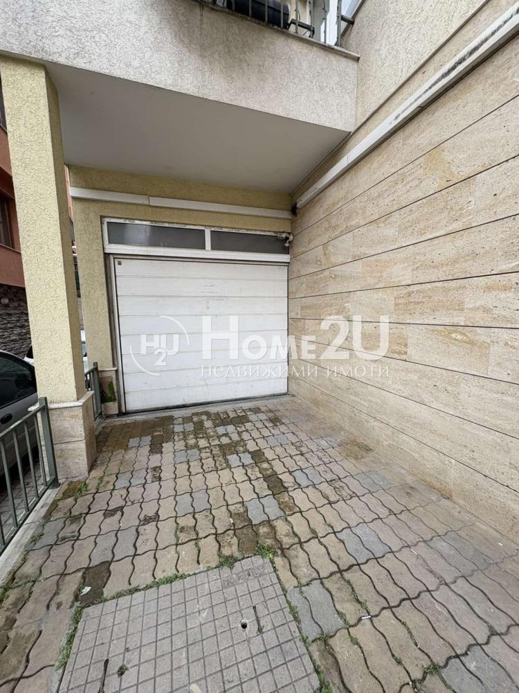 Продава ГАРАЖ, ПАРКОМЯСТО, гр. Варна, Бриз