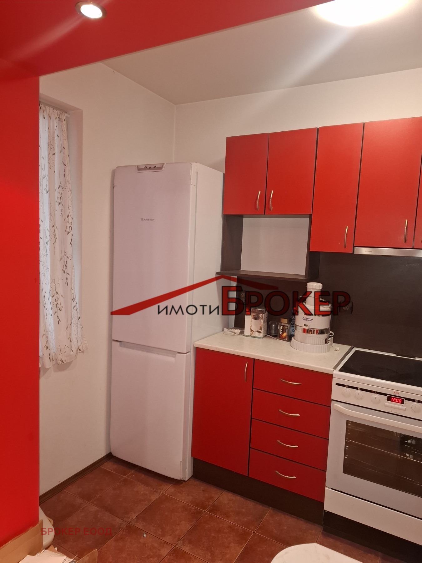 Продава 3-СТАЕН, гр. Сливен, Център, снимка 2 - Апартаменти - 53463130