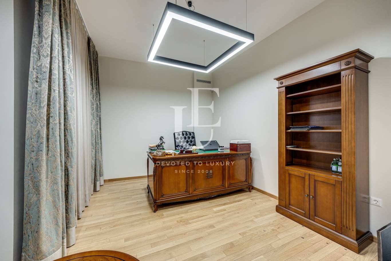 Продава БИЗНЕС ИМОТ, гр. София, Център, снимка 5 - Други - 54328166