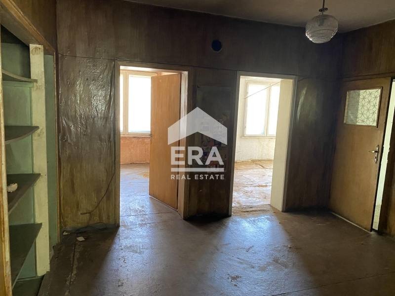 Продава ЕТАЖ ОТ КЪЩА, гр. Варна, с. Тополи, снимка 5 - Етаж от къща - 53427636